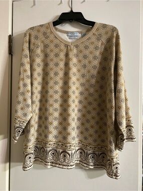 Valerie Stevens Beige Floral-Print Long Sleeve Tunic NWOT